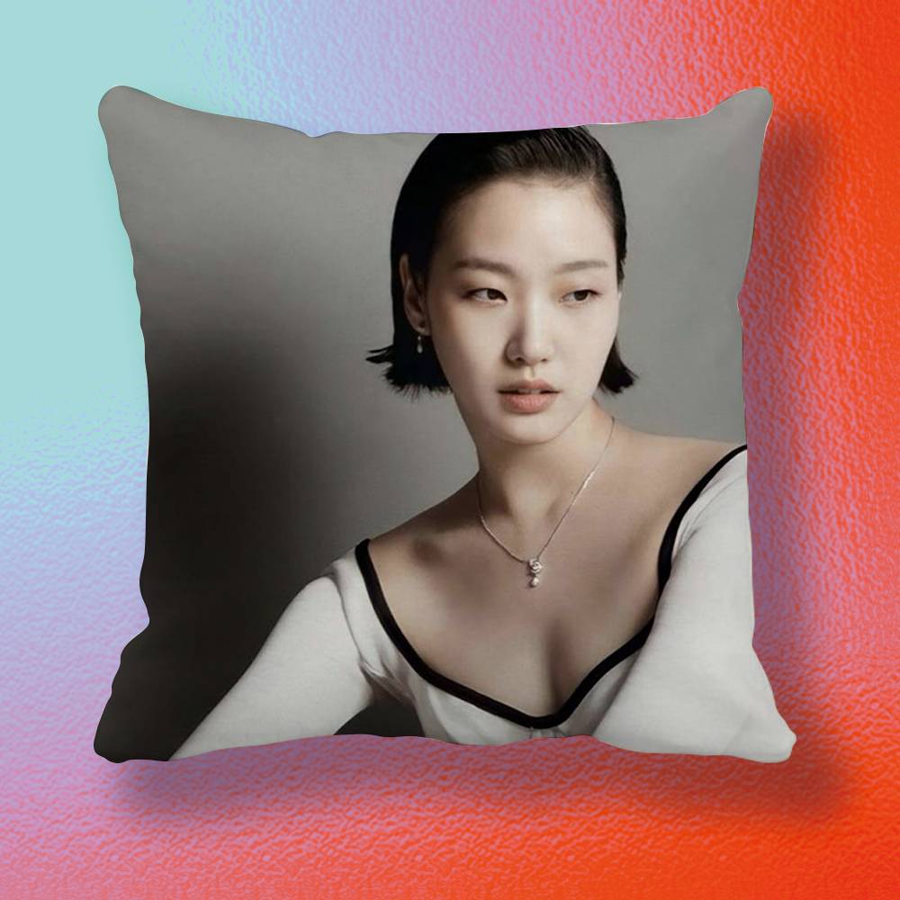 Korean Actor  Kim Go-eun  Pill - Home Textiles Definition recension och pris
